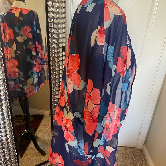Floral kimono cardigan - Picture 3 of 3